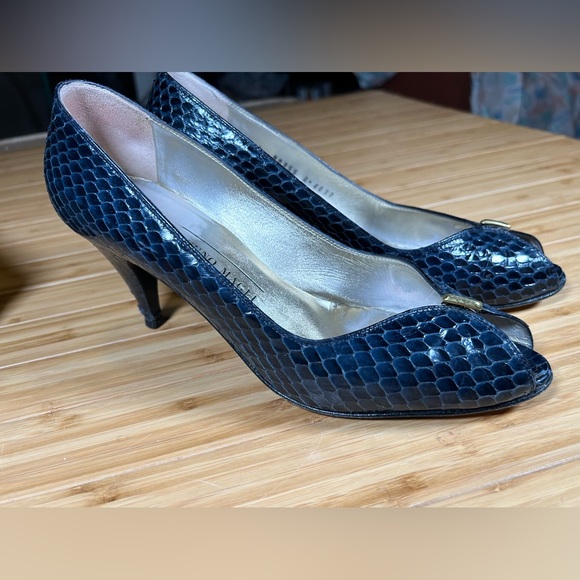 Vintage Bruno Magli Blue Snakeskin Print Peep Toe Size 9 - Picture 10 of 14